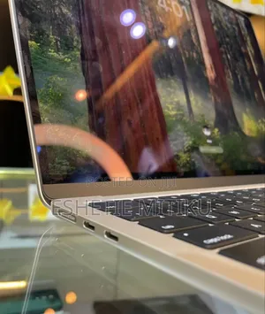 New Laptop Apple MacBook Air 2022 M2 8GB SSD 256GB