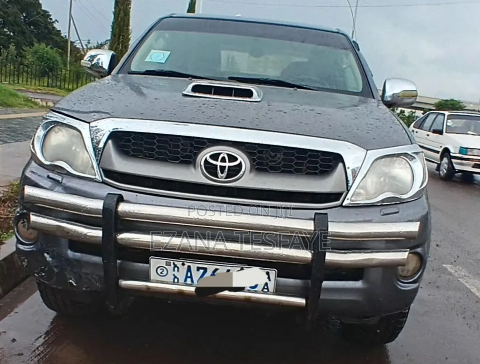 Toyota Hilux 2011 Gray