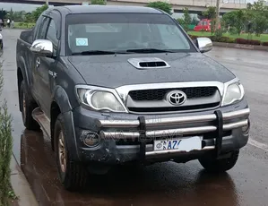 Toyota Hilux 2011 Gray