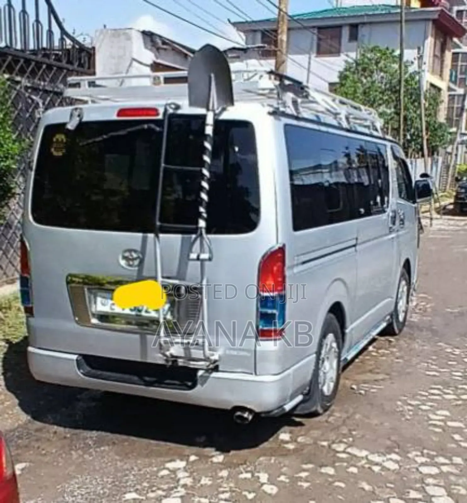 Toyota HiAce 2006 Silver