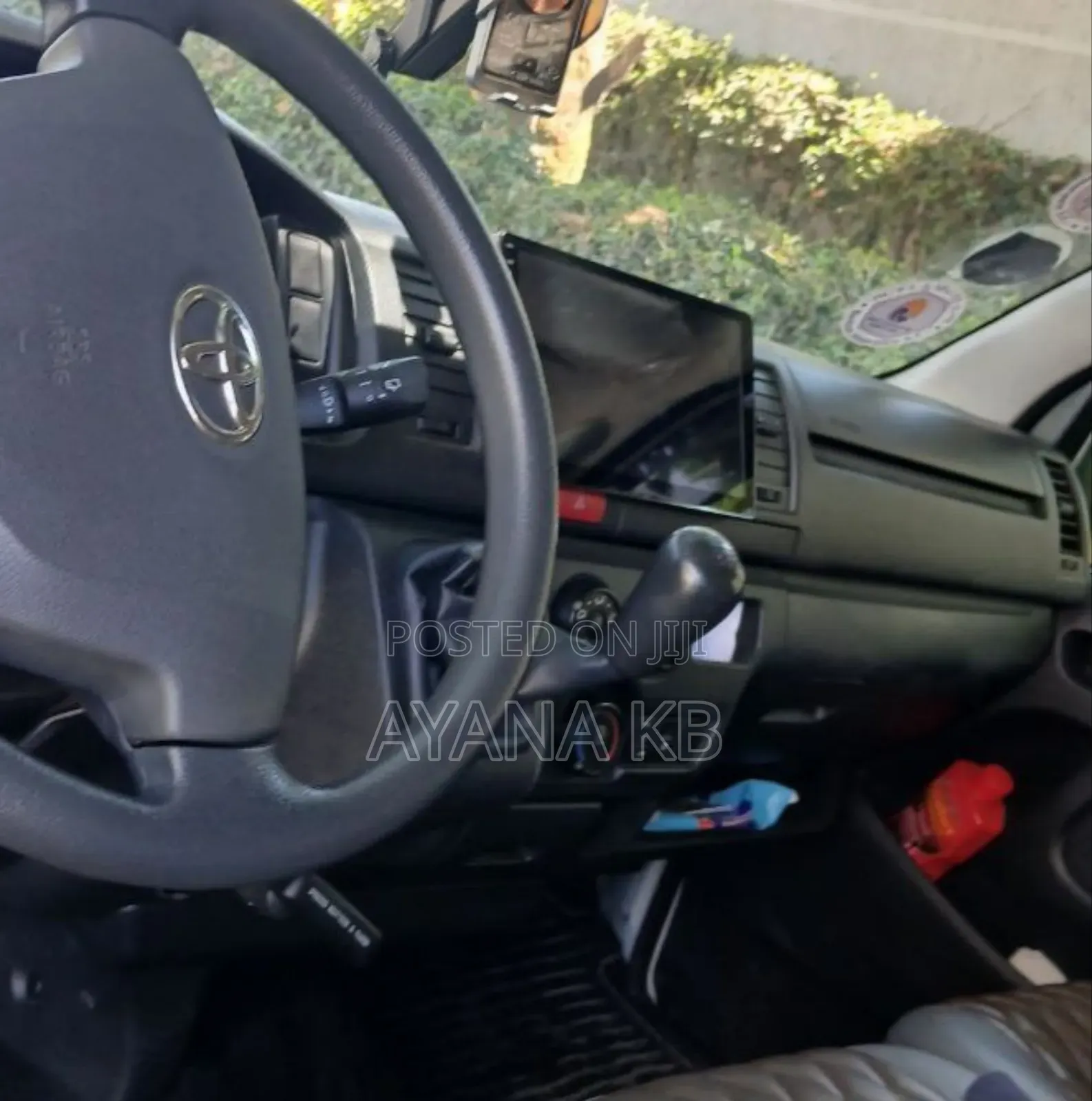 Toyota HiAce 2006 Silver