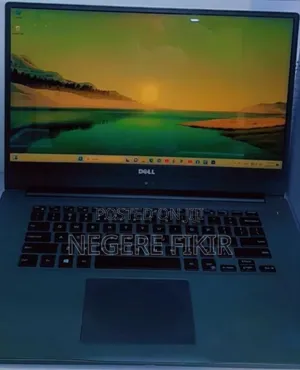 New Laptop Dell Inspiron 15 8GB Intel Core I5 HDD+SSD 256GB