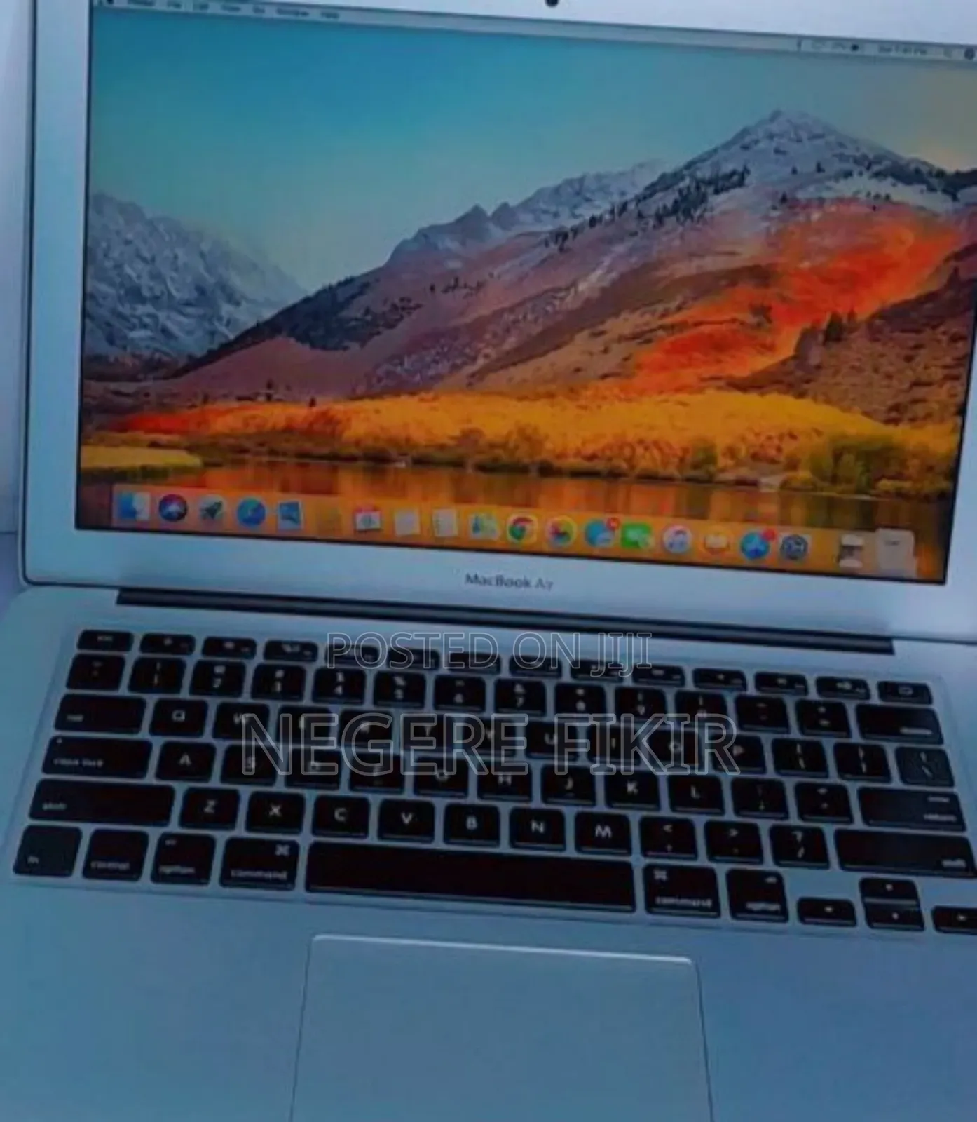 New Laptop Apple MacBook Air 2013 4GB Intel Core I5 SSD 128GB
