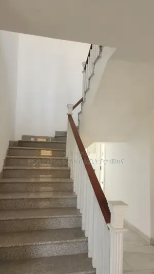 Furnished 6bdrm House in ሲሲድ ሪልስተት ግብ ውስጥ, Oromia-Finfinne for sale