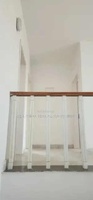 Furnished 6bdrm House in ሲሲድ ሪልስተት ግብ ውስጥ, Oromia-Finfinne for sale