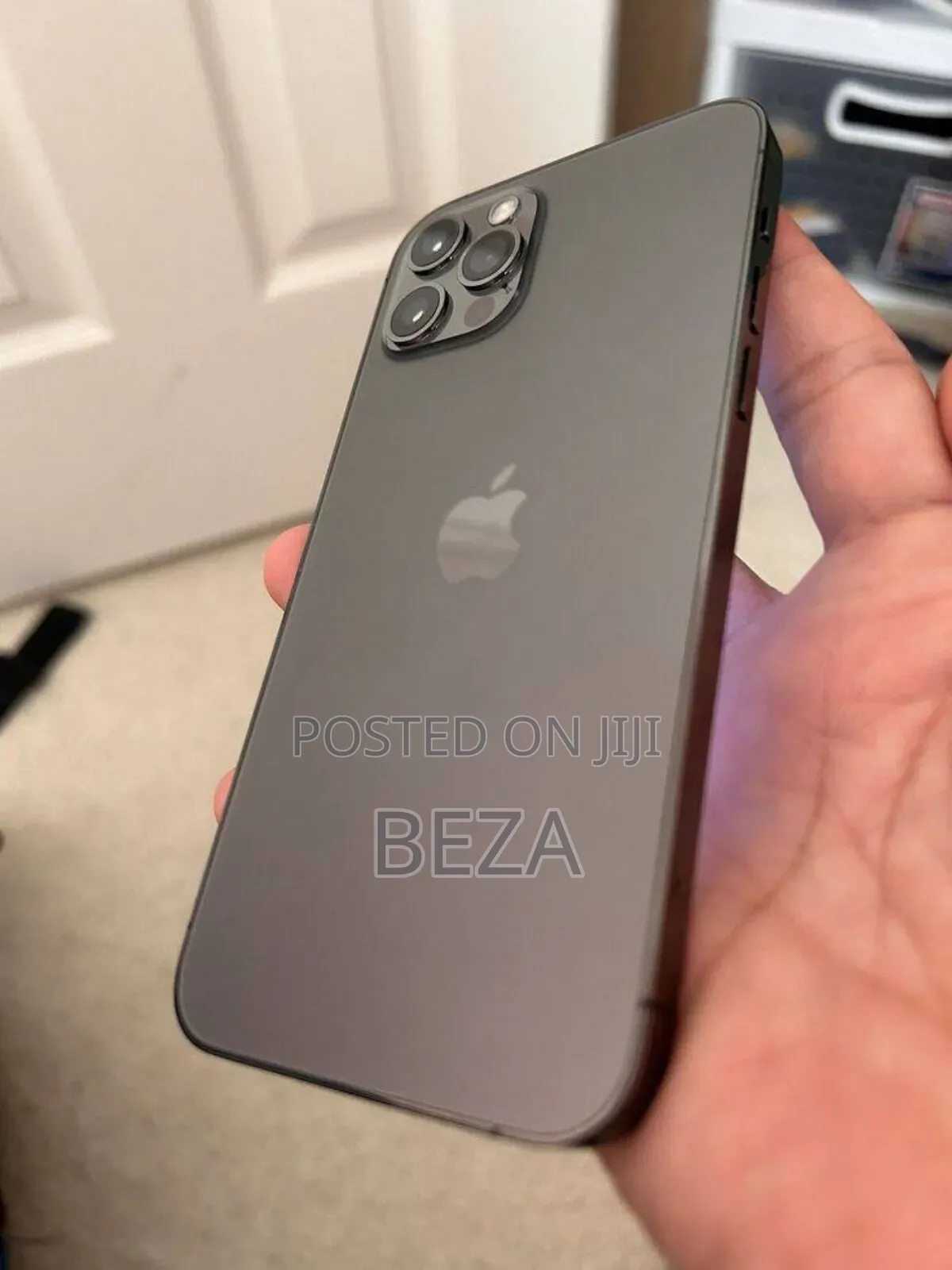 New Apple iPhone 12 Pro 128 GB Black