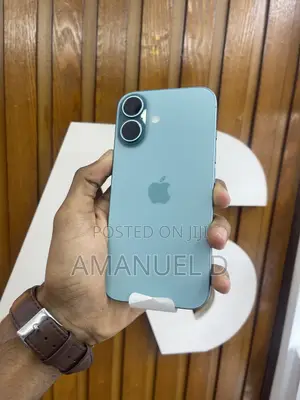 New Apple iPhone 16 128 GB Blue