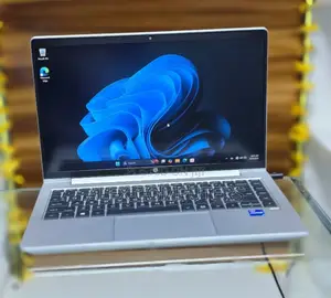 New Laptop HP ProBook 440 G8 16GB Intel Core I7 SSD 512GB