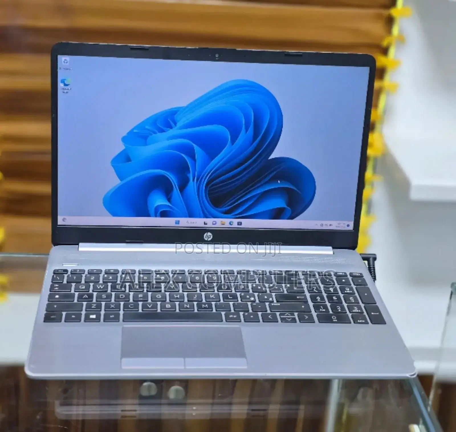 New Laptop HP Stream Notebook 8GB AMD Ryzen 5 SSD 512GB