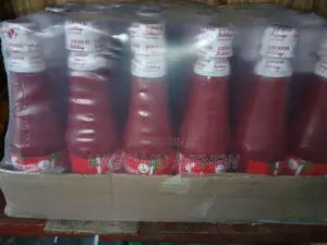 ሉሲንያ ካቻፕ Ketchup
