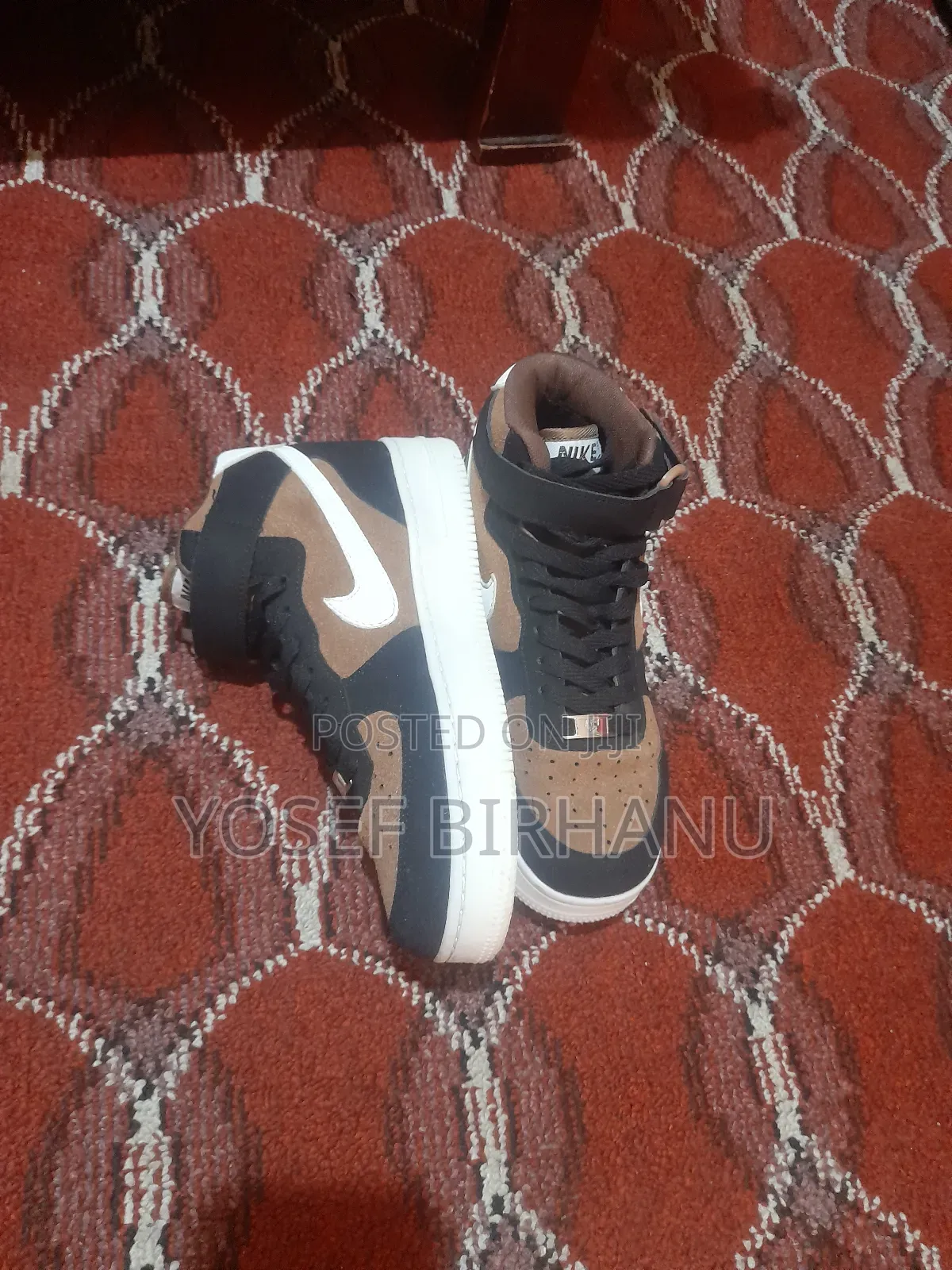 Iit's New Contact Me