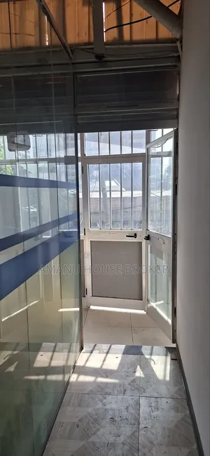 Urgent Office for Rent 340sqm on the First Floor of Aa Kasanchis,