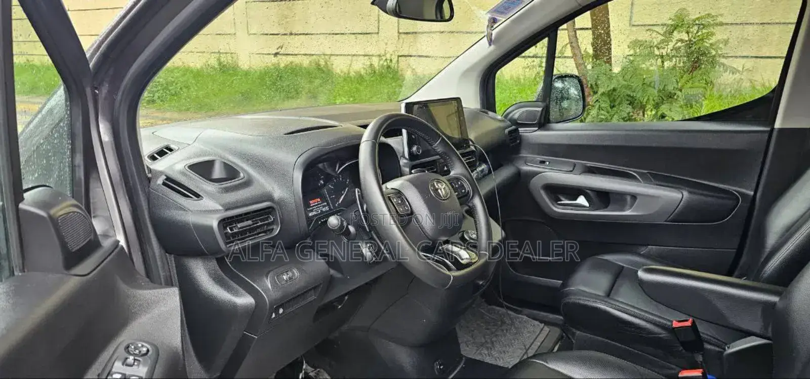 Toyota Voxy 2021 Black