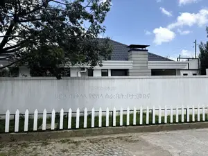 Furnished 4bdrm Villa in Ayat Zone, Yeka for sale