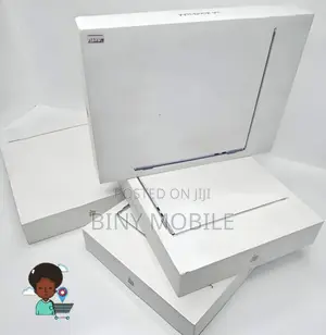 New Apple MacBook Air 2025 M4 13-Inch 16GB Apple M4 SSHD (Hybrid) 512GB