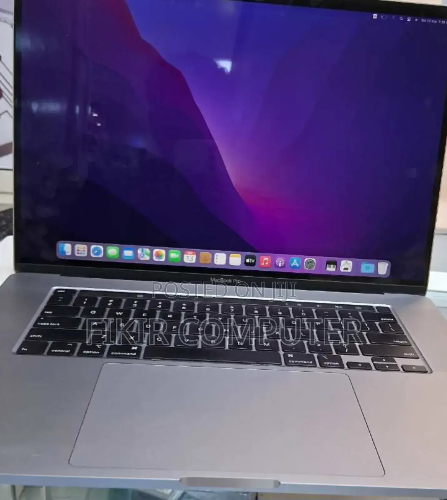 New Laptop Apple MacBook Pro 2019 32GB Intel Core i7 SSD 1T