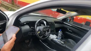 Hyundai Tucson 2022 White