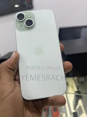 Apple iPhone 15 128 GB