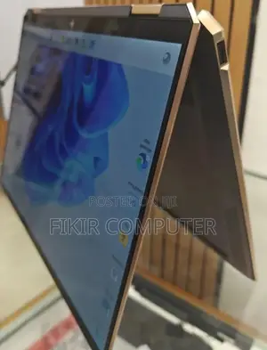 New Laptop HP Spectre 16GB Intel Core I7 SSD 1T