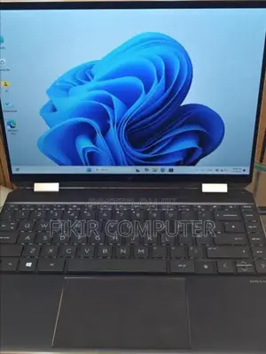 New Laptop HP Spectre 16GB Intel Core I7 SSD 1T