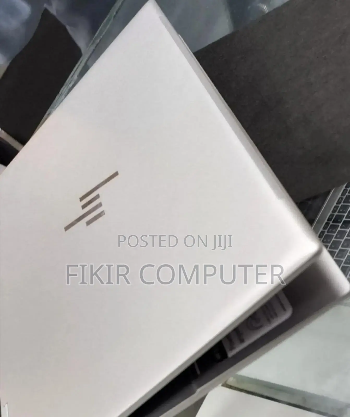 New Laptop HP Envy X360 8GB Intel Core I5 SSD 512GB