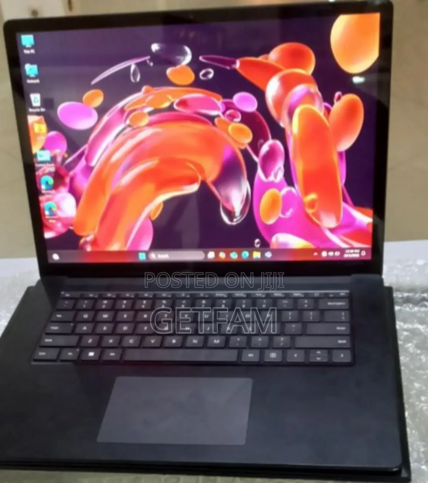 New Laptop Microsoft Surface 16GB Intel Core i7 SSD 512GB