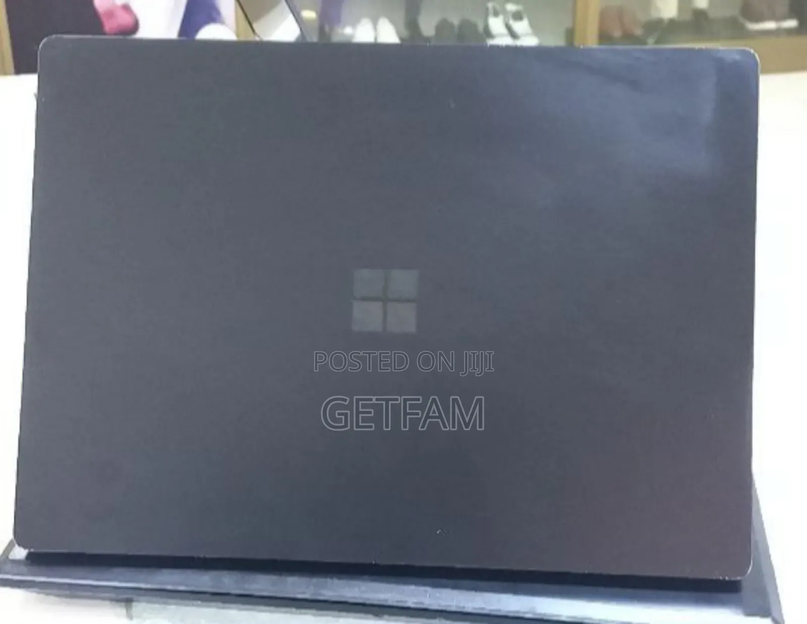 New Laptop Microsoft Surface 16GB Intel Core i7 SSD 512GB