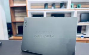 New Laptop Lenovo Yoga 7i 8GB AMD Ryzen 5 SSD 512GB