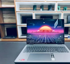 New Laptop Lenovo Yoga 7i 8GB AMD Ryzen 5 SSD 512GB