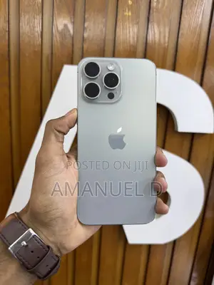 Apple iPhone 15 Pro Max 256 GB