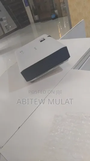 Photo - Sony Projector Dx 102