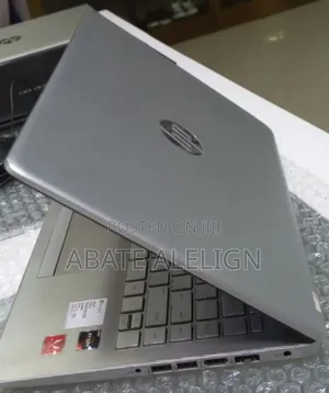 New Laptop HP Stream Notebook 8GB AMD Ryzen 3 SSD 512GB