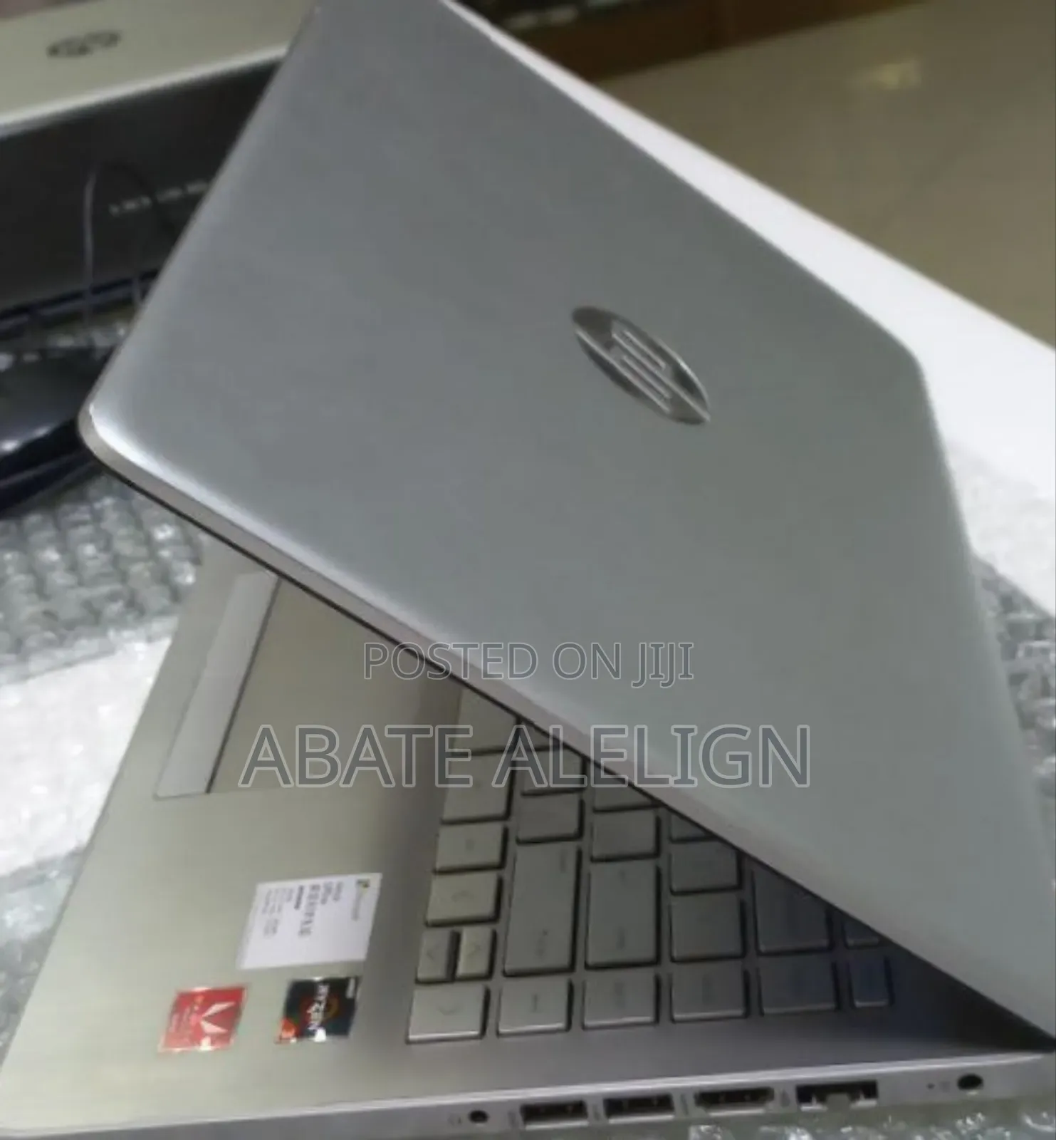 New Laptop HP Stream Notebook 8GB AMD Ryzen 3 SSD 512GB