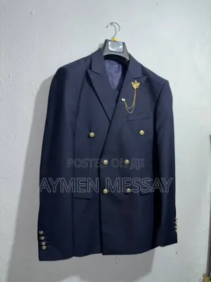 Photo - 2 Piece Suit