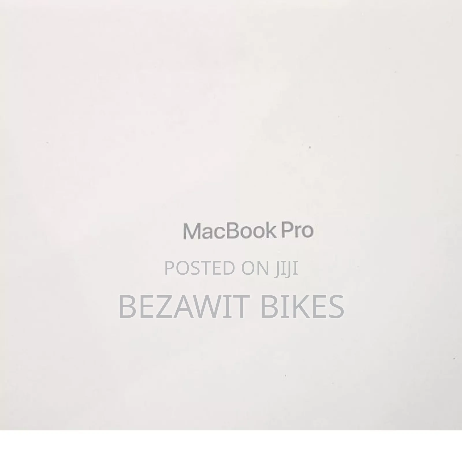 New Laptop Apple MacBook Air 2025 M4 15-Inch 16GB Apple M4 SSD 512GB