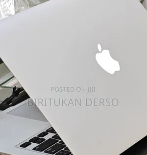 New Laptop Apple MacBook Air 2017 8GB Intel Core I5 SSD 256GB