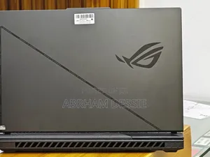 New Laptop Asus 16GB Intel Core I9 SSD 1T
