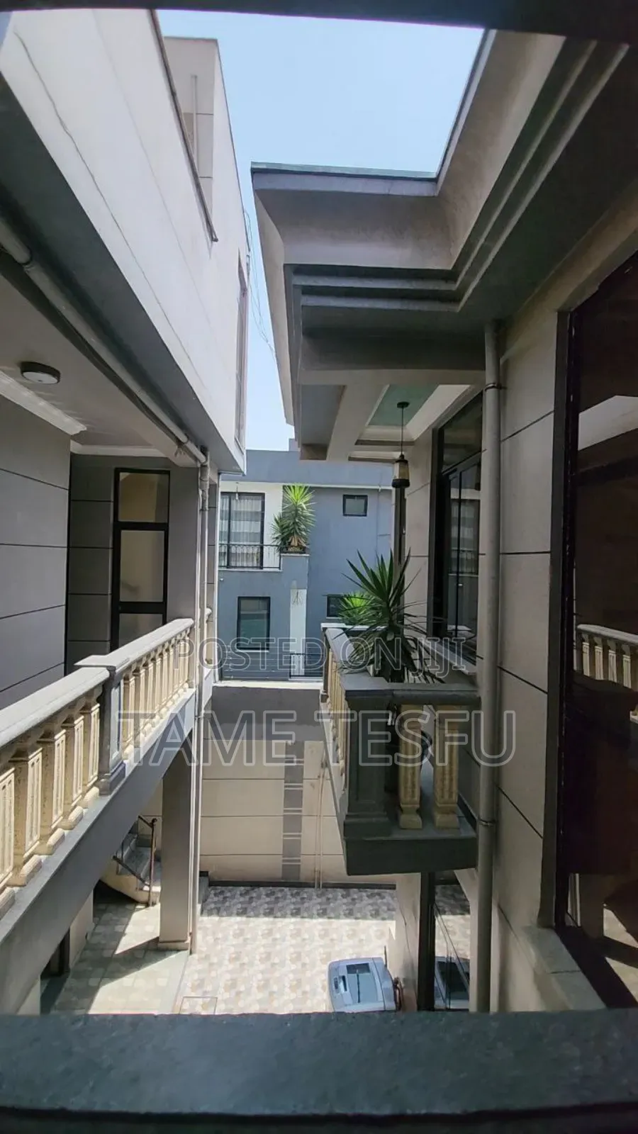 Furnished 8bdrm House in ሰሚት, Bole for sale