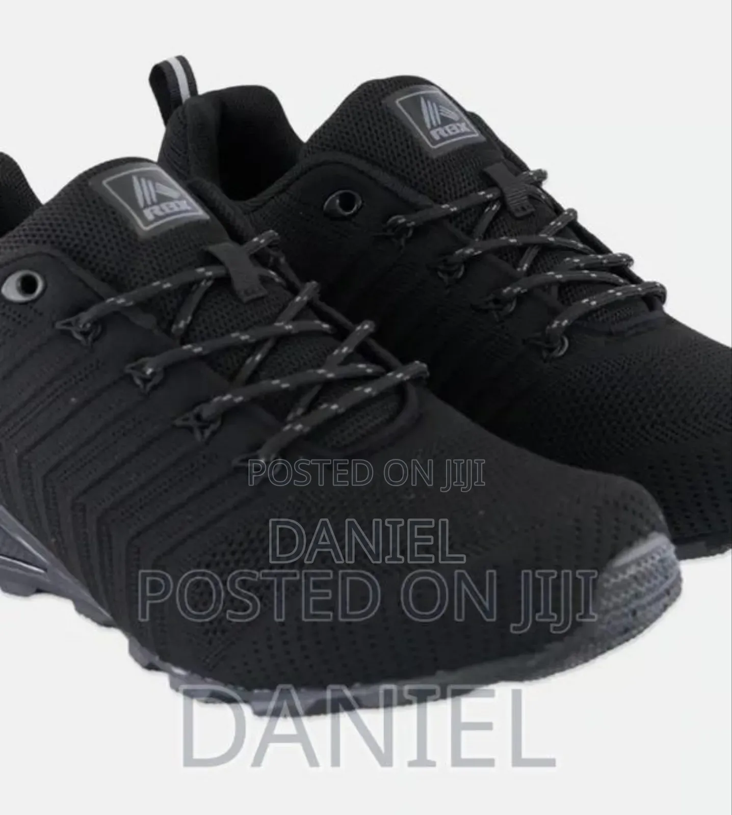 ለ Safety እና ለዝነጣ የሚሆን ጫማ