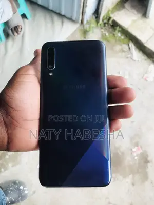 Samsung Galaxy A30 64 GB Purple