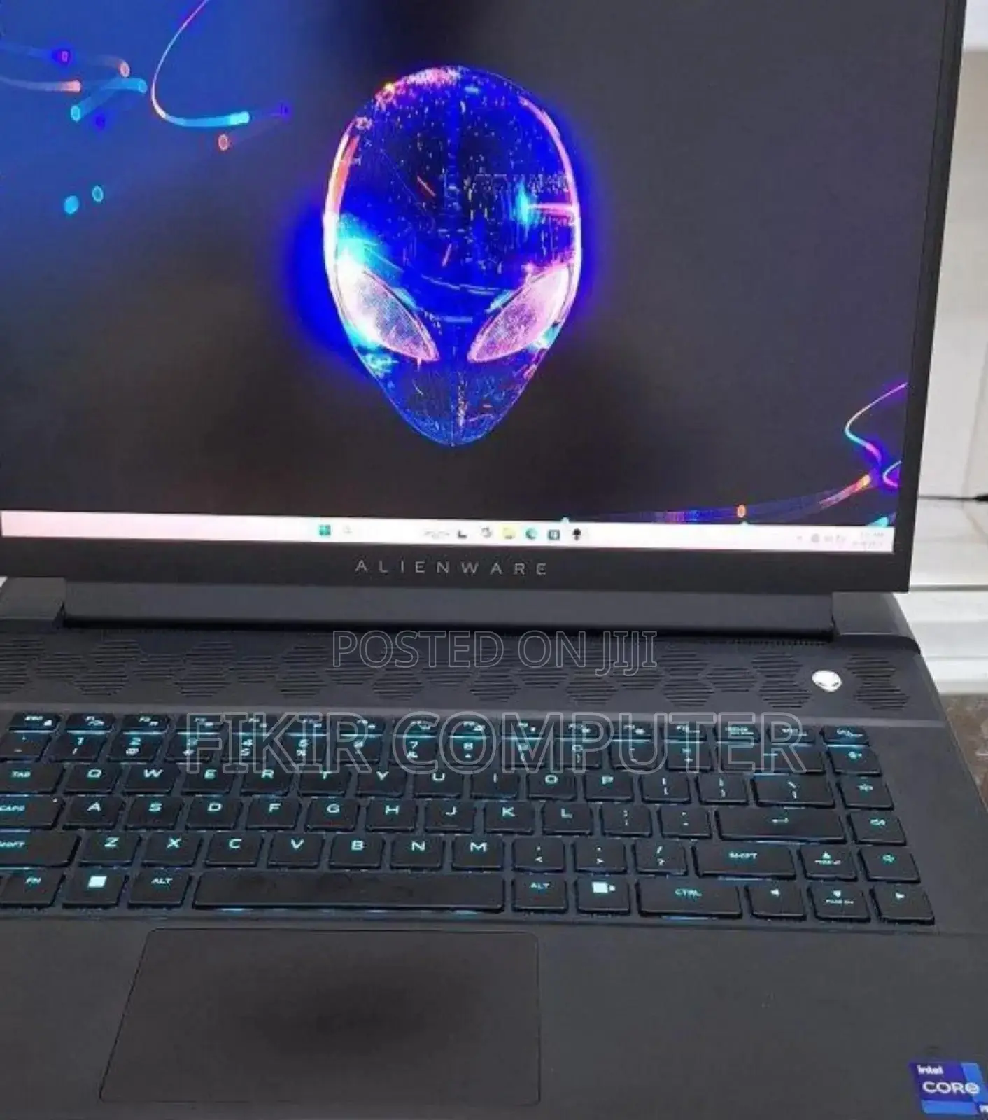 New Laptop Alienware M15 R3 16GB Intel Core I9 SSD 1T