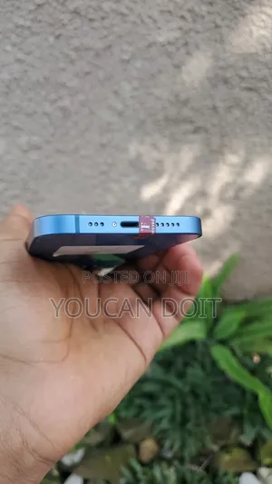 New Apple iPhone 13 128 GB Blue