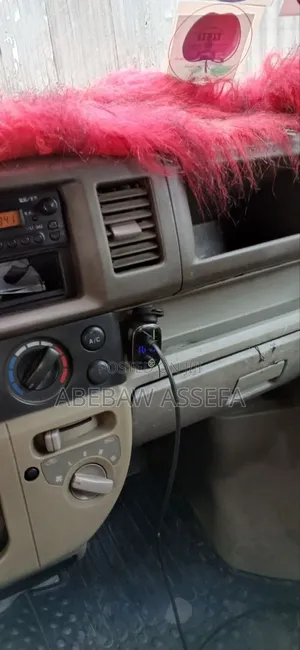 Suzuki Every 2010 White