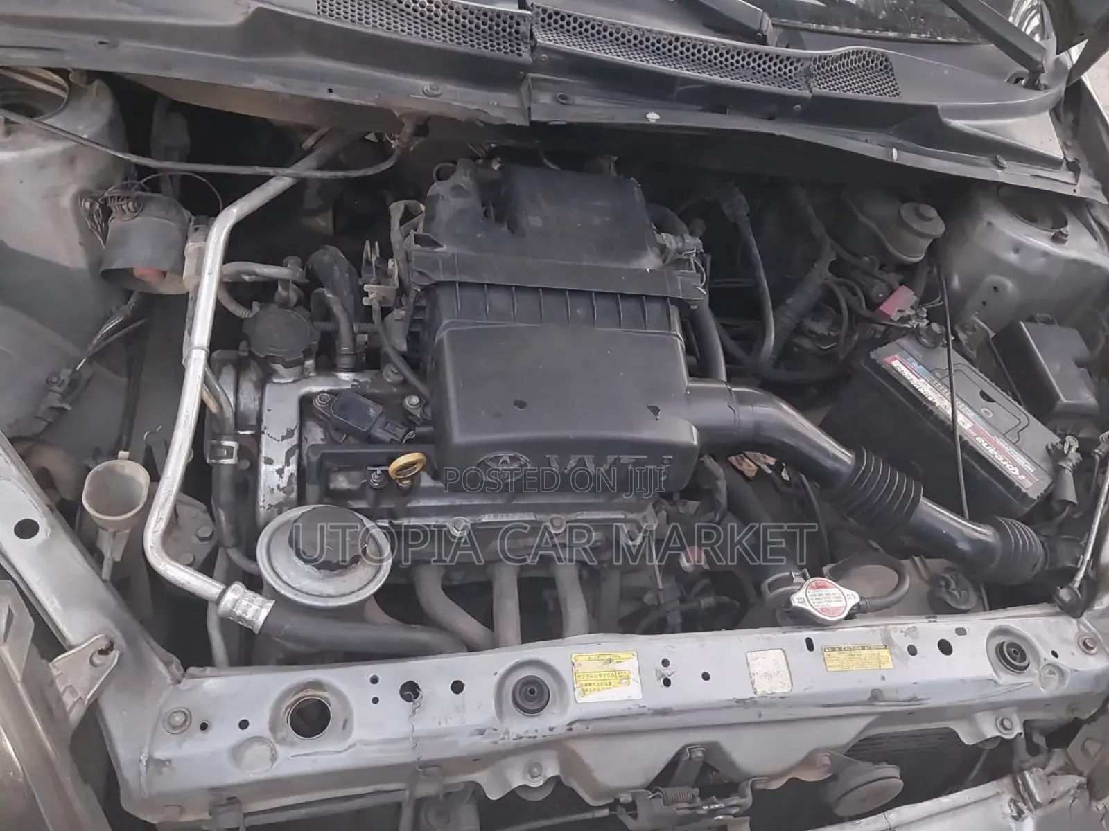 Toyota Vitz 2001 Silver