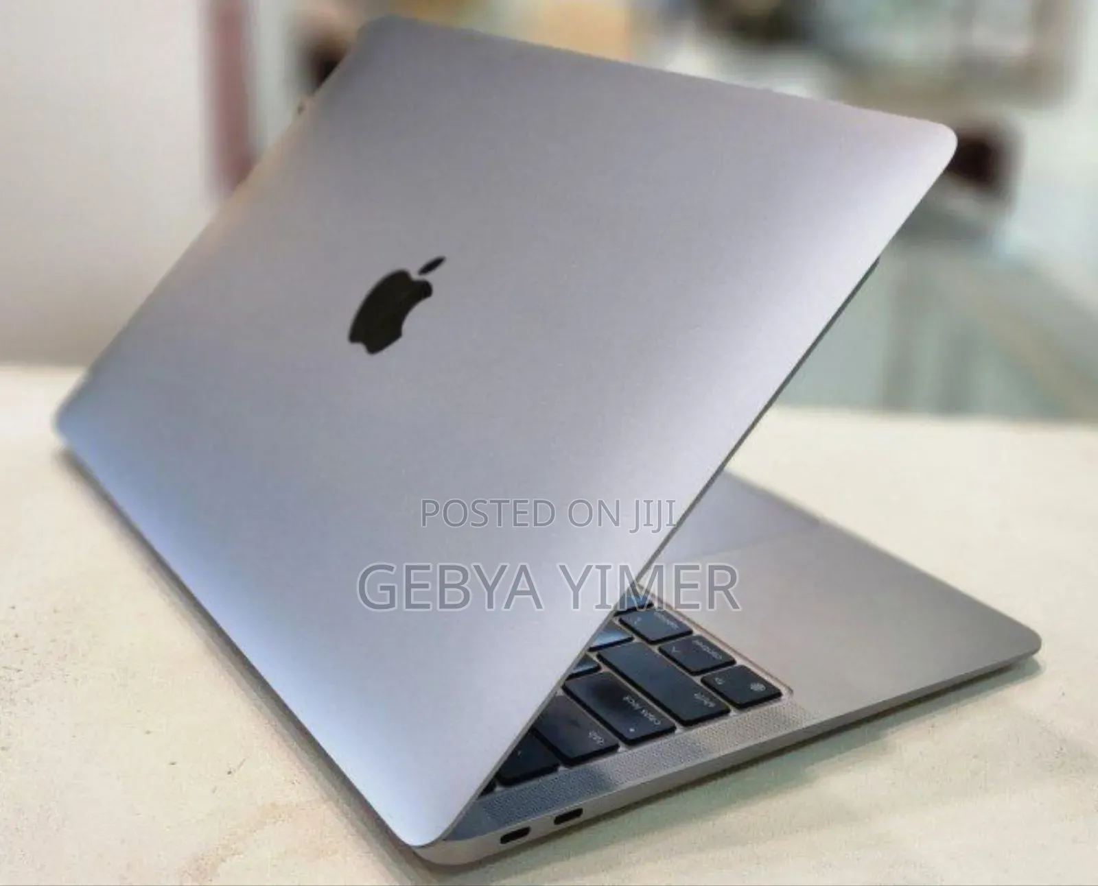 New Laptop Apple MacBook Air 2020 M1 16GB Apple M1 SSD 256GB