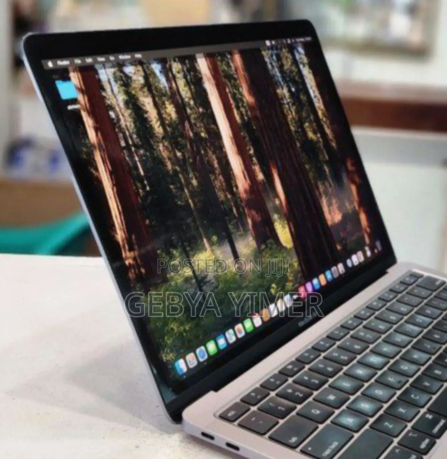 New Laptop Apple MacBook Air 2020 M1 16GB Apple M1 SSD 256GB