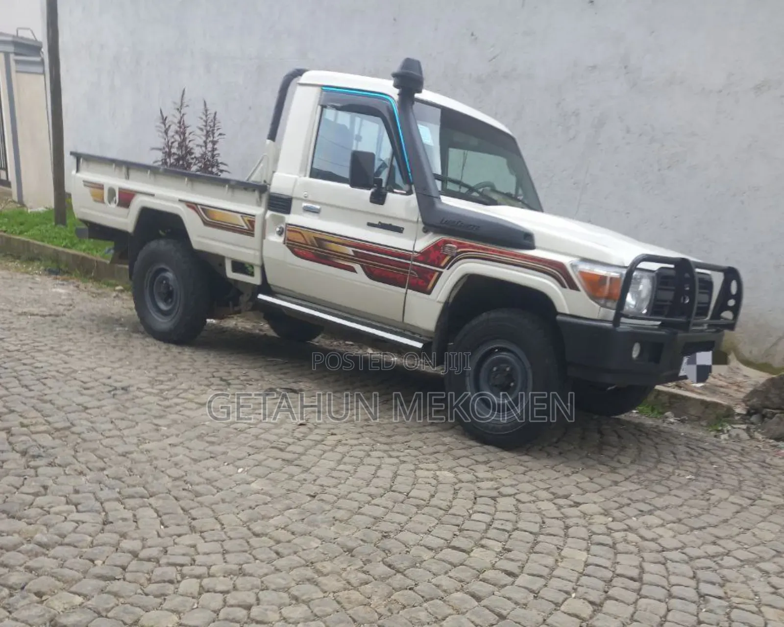 Toyota Land Cruiser 2008 White