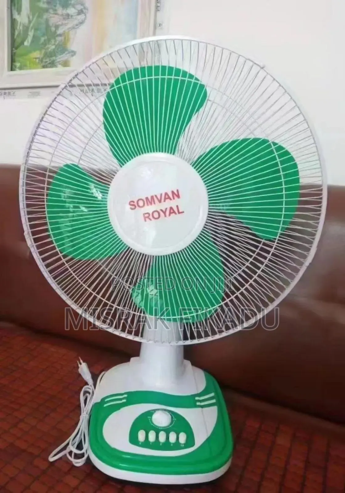 16" Shape Trust Heve-1 Table Fan