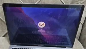 Photo - New Laptop Apple MacBook Pro 2017 16GB Intel Core I5 SSD 256GB