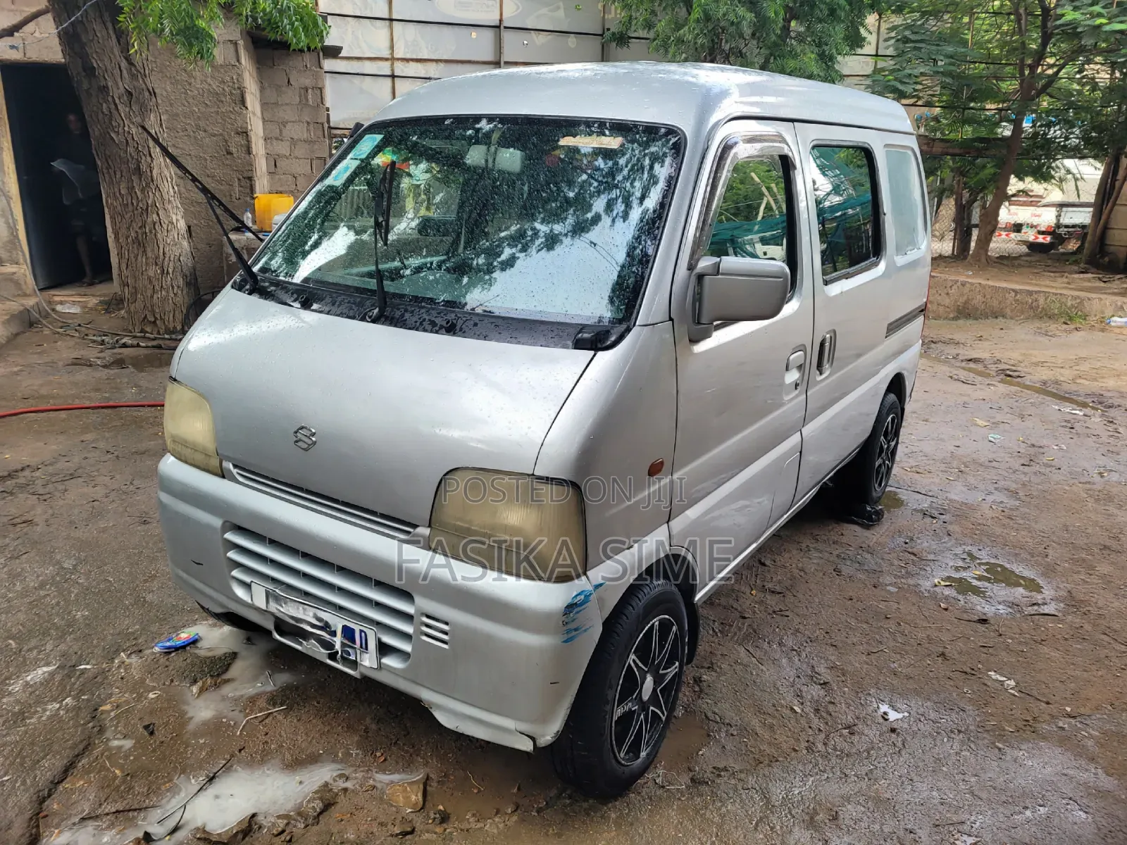 Suzuki Every Wagon 2004 Silver